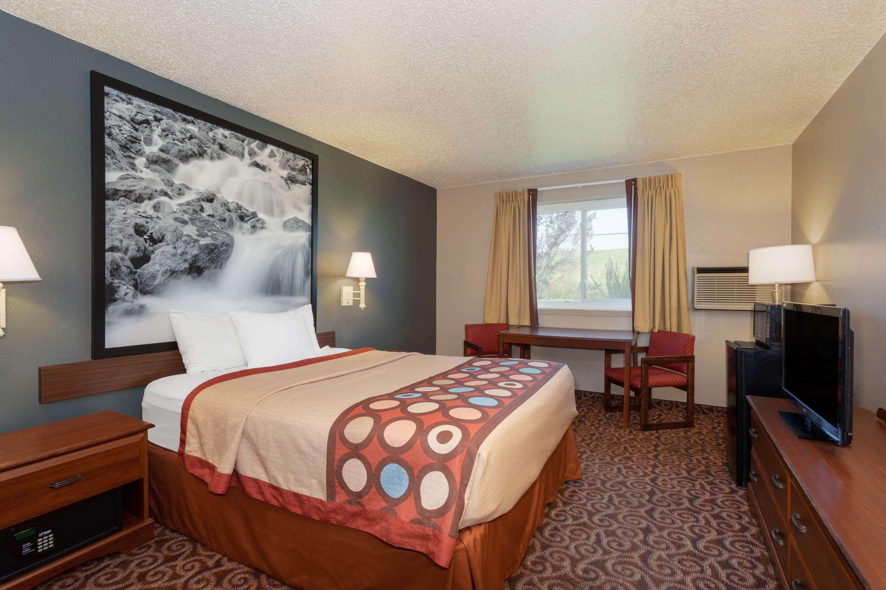 Super 8 By Wyndham Gillette Hotel Buitenkant foto